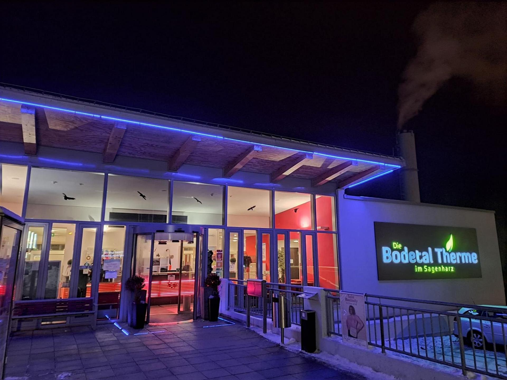 Eingang Bodetal Therme